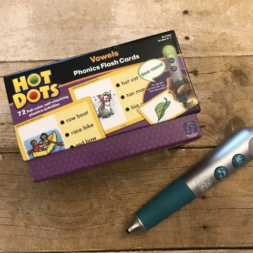 Picture of Hot Dots Phonics Flash Cards Vowels